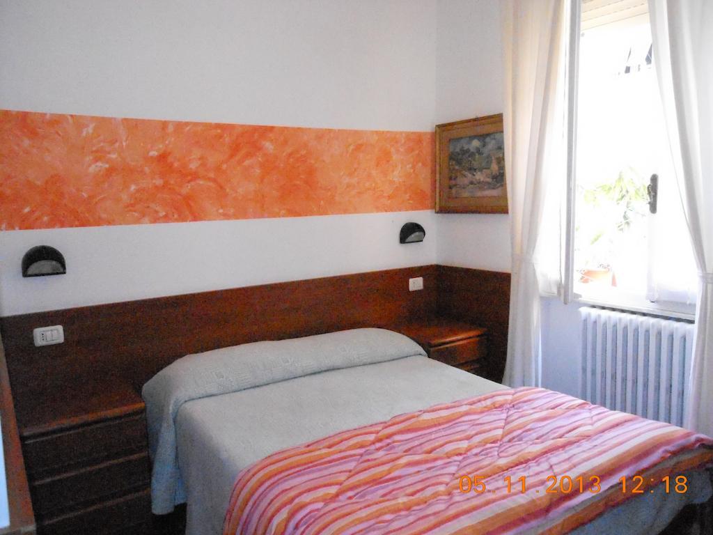 Albergo Villagrande Varazze Værelse billede